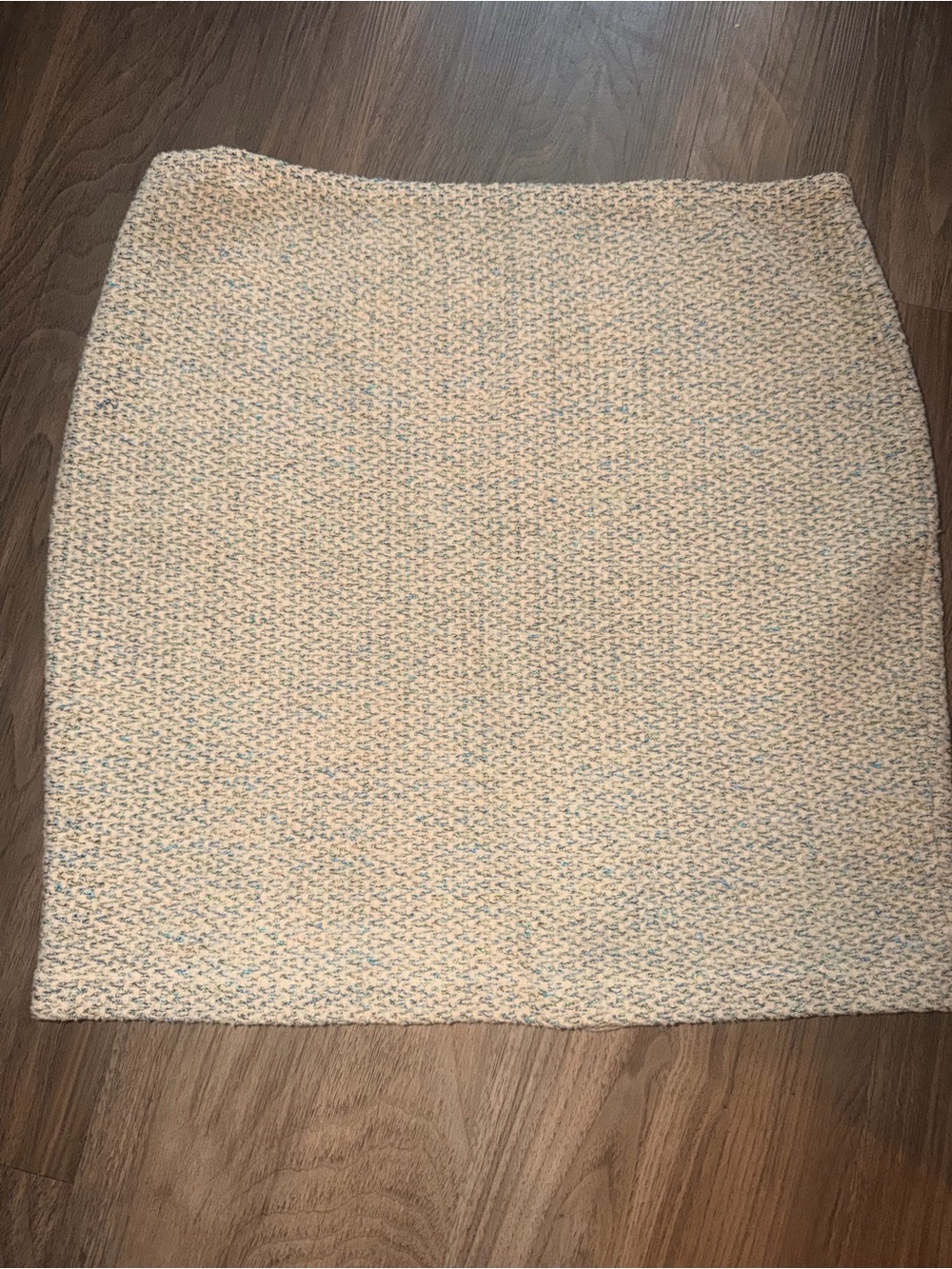 St. John Collection Cream Tweed Pencil Skirt